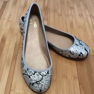 Mix No 6 Sparkle Glitter Flats NWOT